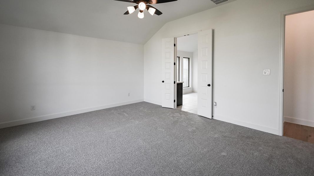 Spacious, unfurnished interior of a new home in Juniper Springs, Lockhart (Image 18). Spacious, unfurnished interior of a new home in Juniper Springs, Lockhart (Image 18).