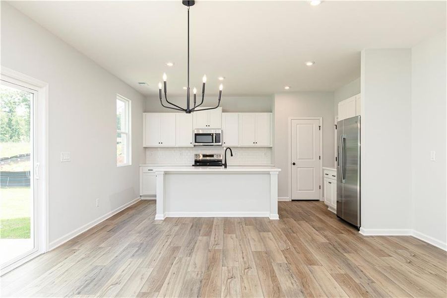Furnished interior view inside a new home in Rhodes Glen, Lawrenceville (Image 10).