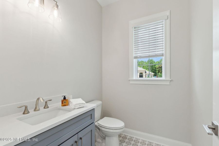 Furnished interior view inside a new home in , Fernandina Beach (Image 7).