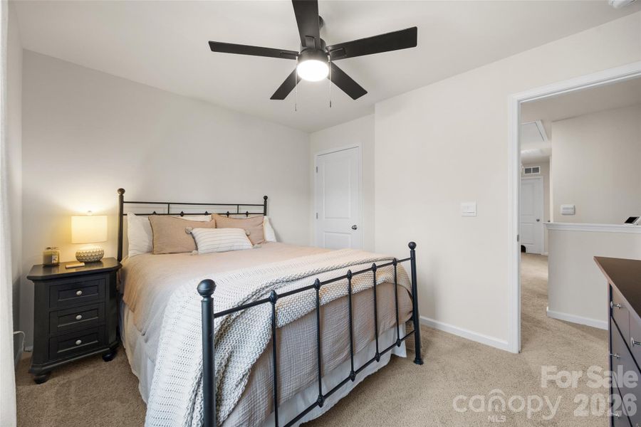 Furnished interior view inside a new home in Fergus Crossing, York (Image 19). Furnished interior view inside a new home in Fergus Crossing, York (Image 19).