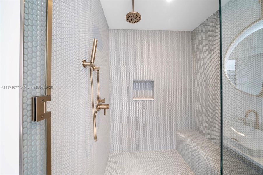 Image 56 of a home in Mr. C Residences.