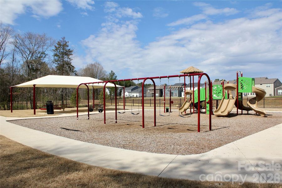 Playground & Picnic Area Playground & Picnic Area