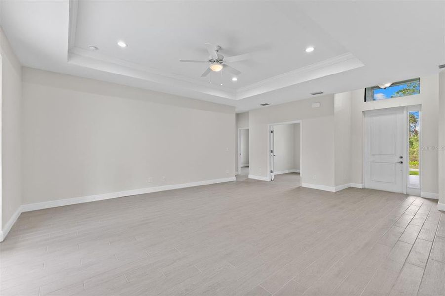 Spacious, unfurnished interior of a new home in , North Port (Image 15).