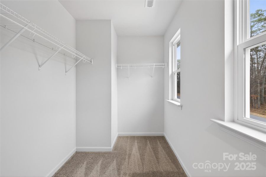 Spacious, unfurnished interior of a new home in , Charlotte (Image 21).
