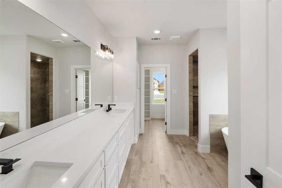 Furnished interior view inside a new home in , Mabank (Image 12).