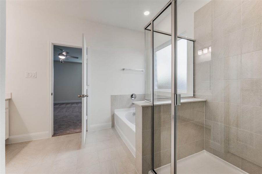 Furnished interior view inside a new home in The Preserve Estates, Justin (Image 10).