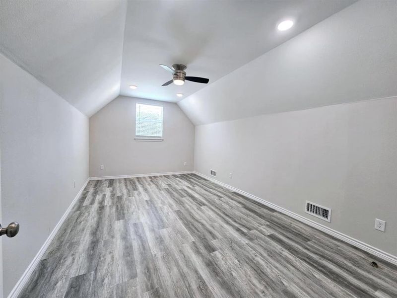 Upstairs bedroom/bonus room