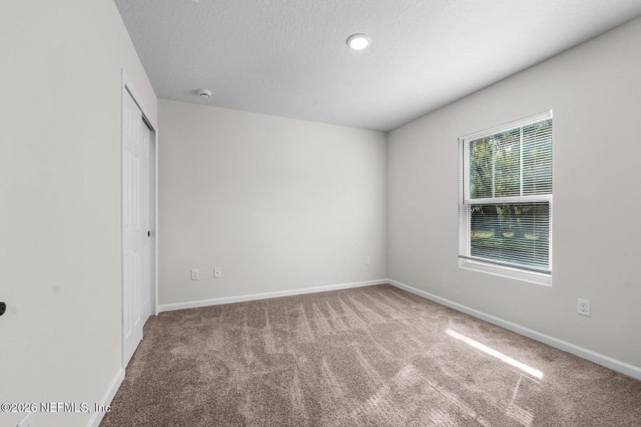 Spacious, unfurnished interior of a new home in , Jacksonville (Image 21).