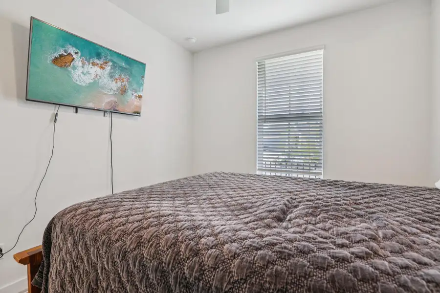 Bedroom with ceiling fan Bedroom with ceiling fan