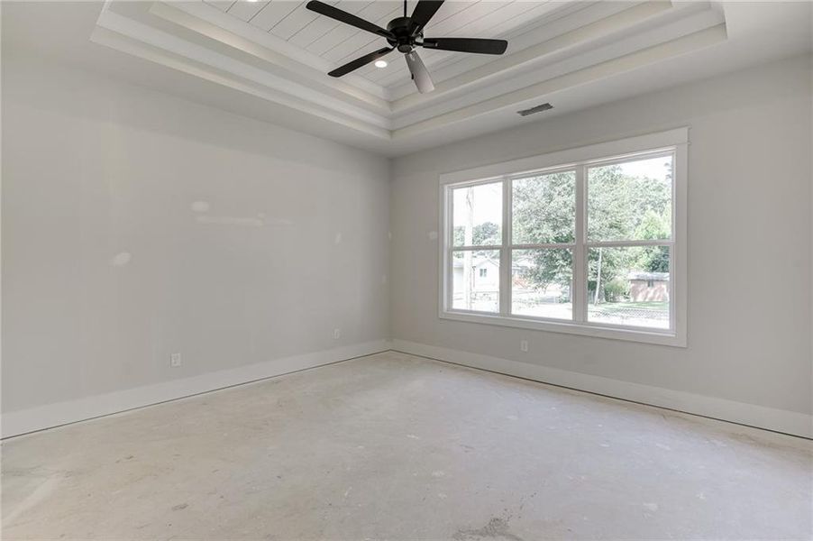 Image 47 of a home in .