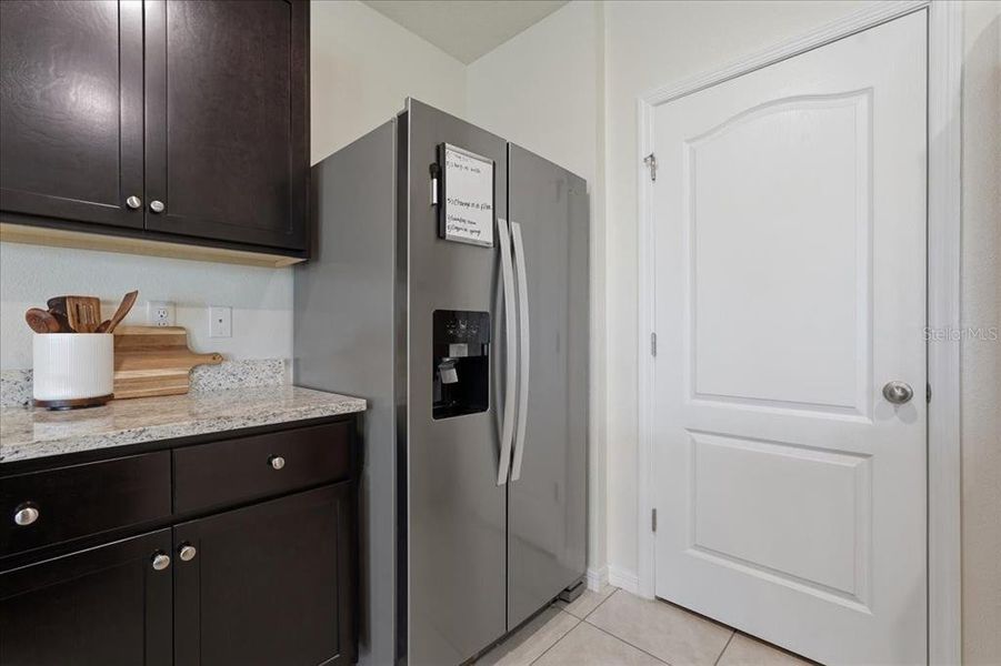 Furnished interior view inside a new home in Eden Hills, Lake Alfred (Image 11).