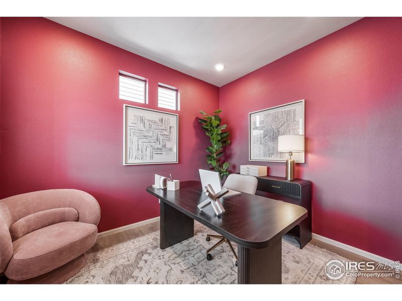 Furnished interior view inside a new home in Thompson River Ranch, Johnstown (Image 28).
