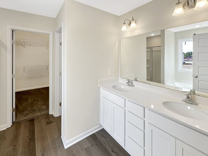 Furnished interior view inside a new home in Grand Reserve, Hinesville (Image 10).