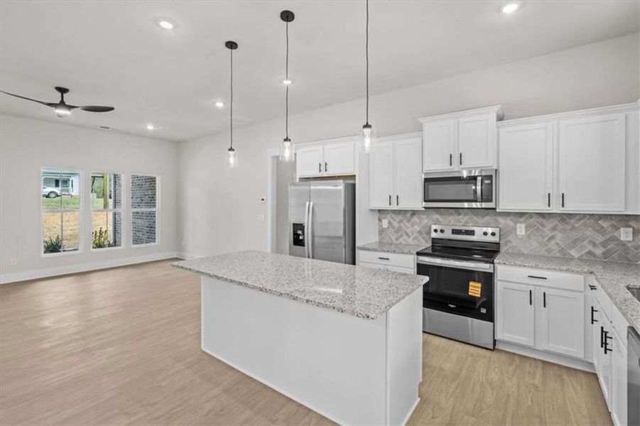 Furnished interior view inside a new home in , Temple (Image 11).