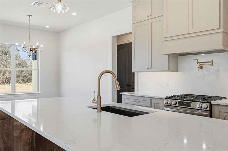 Image 32 of a home in .