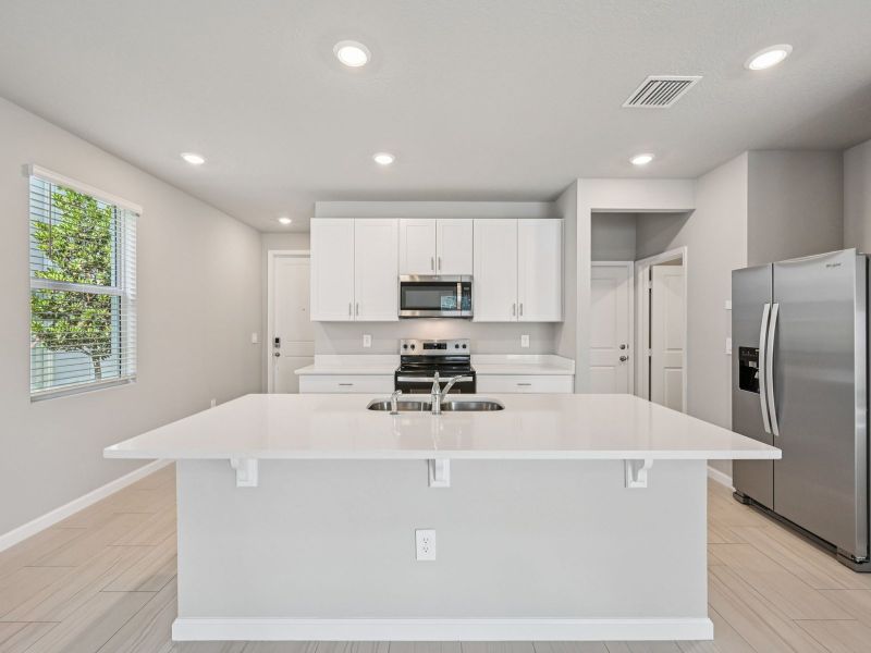 The Sandpiper End at 514 Salisbury Cir