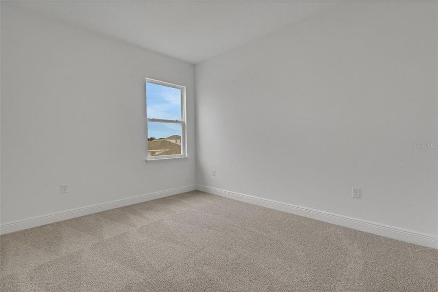 Spacious, unfurnished interior of a new home in Crossroads at Kelly Park, Apopka (Image 29).