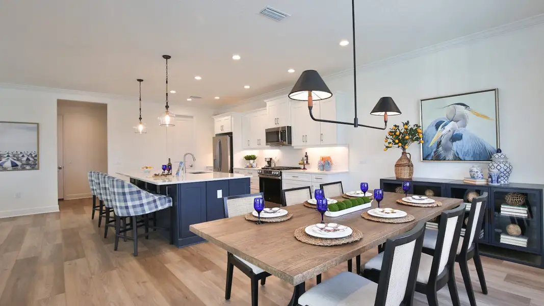 Furnished interior view inside a new home in Palm Grove, Lakewood Ranch (Image 53).