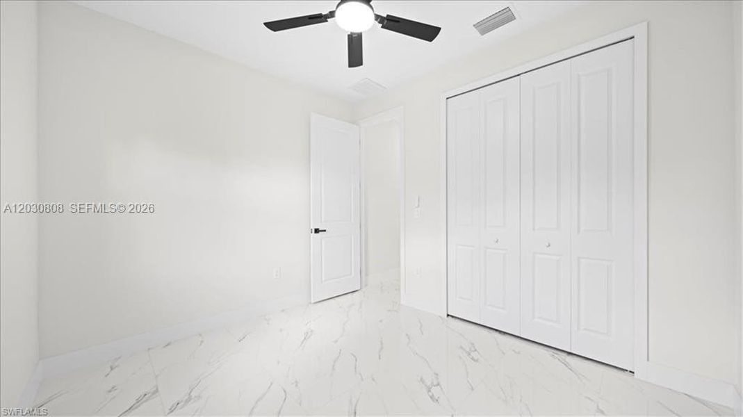 Spacious, unfurnished interior of a new home in , Lehigh Acres (Image 28).