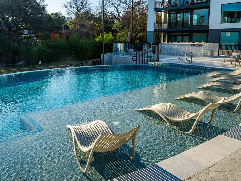 Community amenities in One Oak, Austin (Image 22).