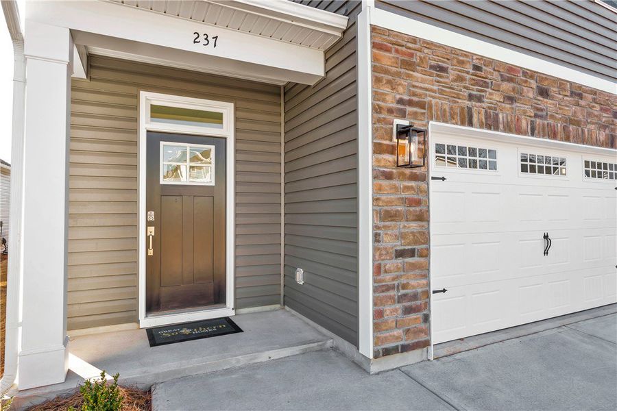 Exterior details and patio area of a home in Brownstone Park, Easley (Image 3).
