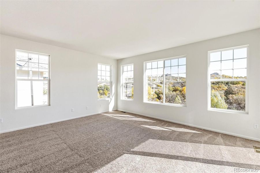 Spacious, unfurnished interior of a new home in Terrain Oak Valley, Castle Rock (Image 15).