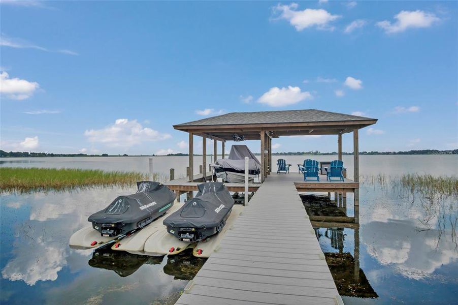 Front exterior of a new home in , Auburndale, FL, highlighting curb appeal (Image 24).