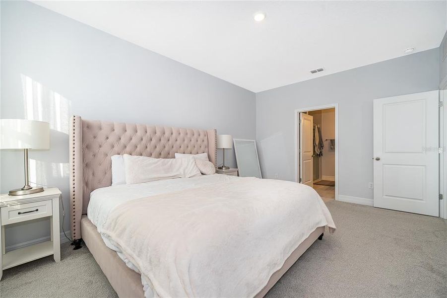 Furnished interior view inside a new home in Prairie Oaks, St. Cloud (Image 8).