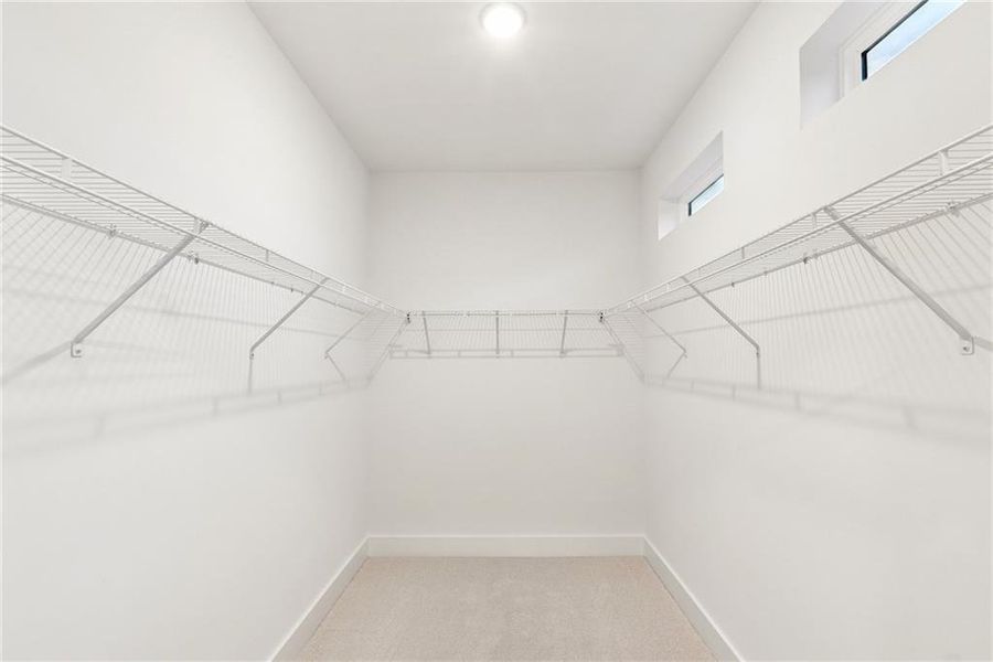 Spacious, unfurnished interior of a new home in Settingdown Farms, Cumming (Image 15).
