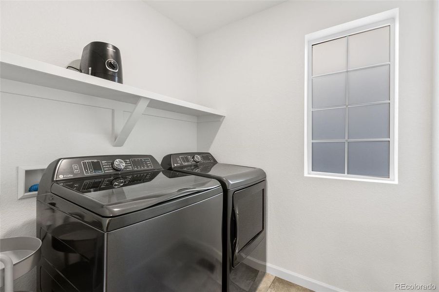 Close-up of interior finishes inside a home in The Aurora Highlands Horizon Collection, Aurora (Image 22).