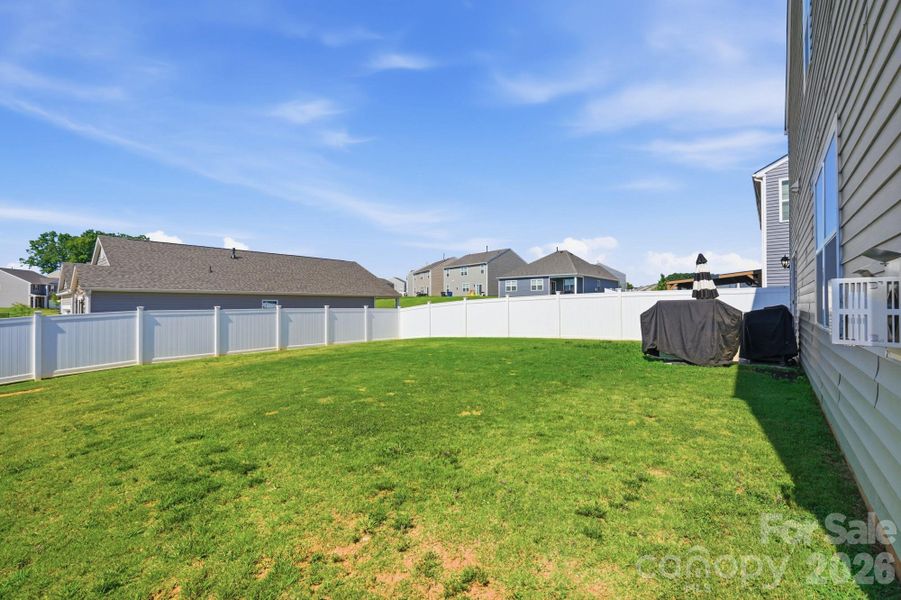 Room for kids, pets, gardens, or simply enjoying your own outdoor space. Room for kids, pets, gardens, or simply enjoying your own outdoor space.