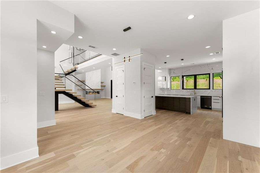 Spacious, unfurnished interior of a new home in , Hoschton (Image 17).