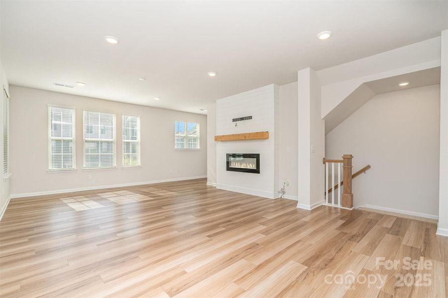 Spacious, unfurnished interior of a new home in , Mint Hill (Image 20).