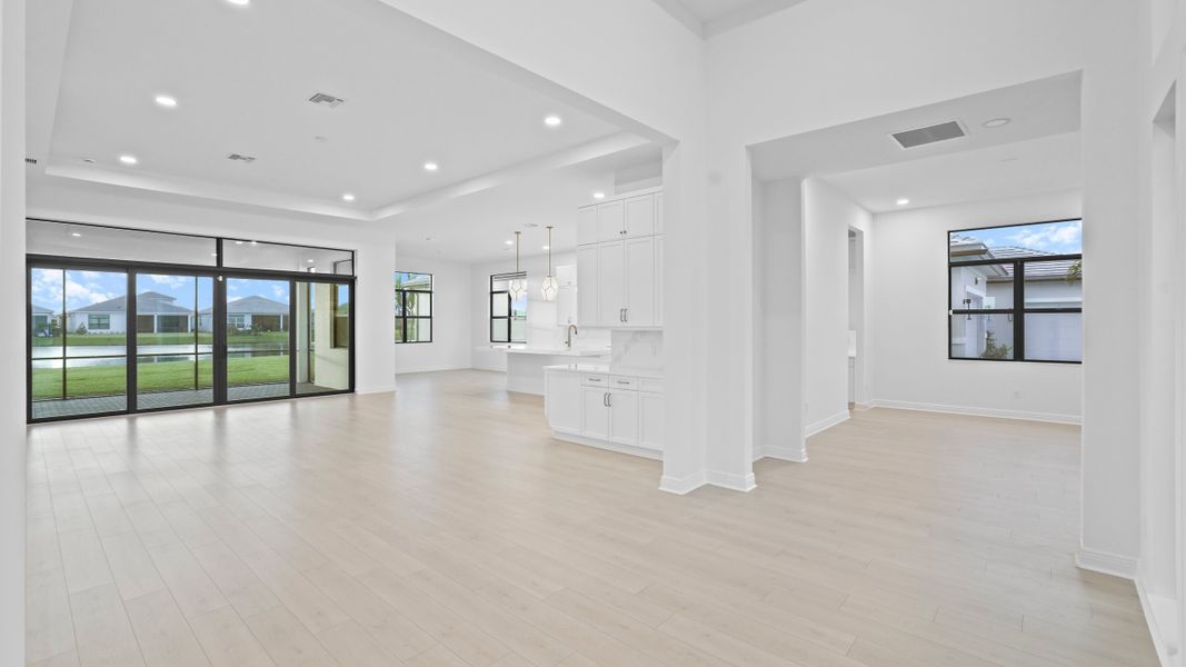 Great Room to Dining