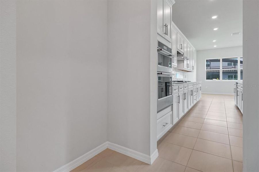 Spacious, unfurnished interior of a new home in , Orlando (Image 48). Spacious, unfurnished interior of a new home in , Orlando (Image 48).