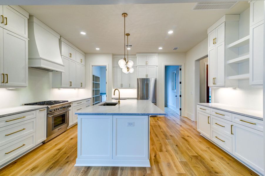 Furnished interior view inside a new home in , Johns Island (Image 10). Furnished interior view inside a new home in , Johns Island (Image 10).