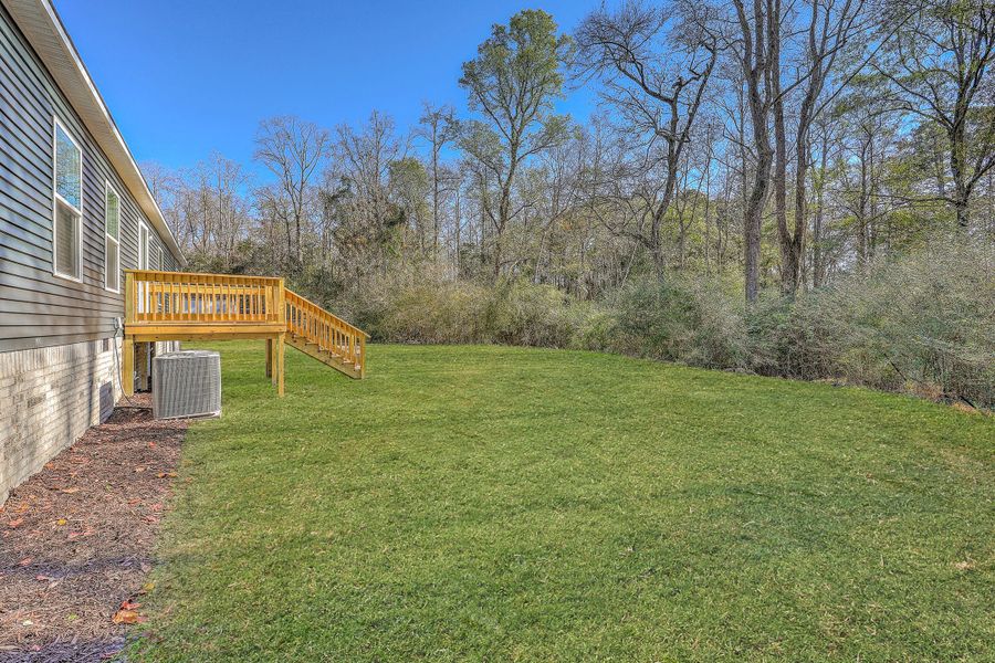 Exterior details and patio area of a home in , Summerville (Image 18).
