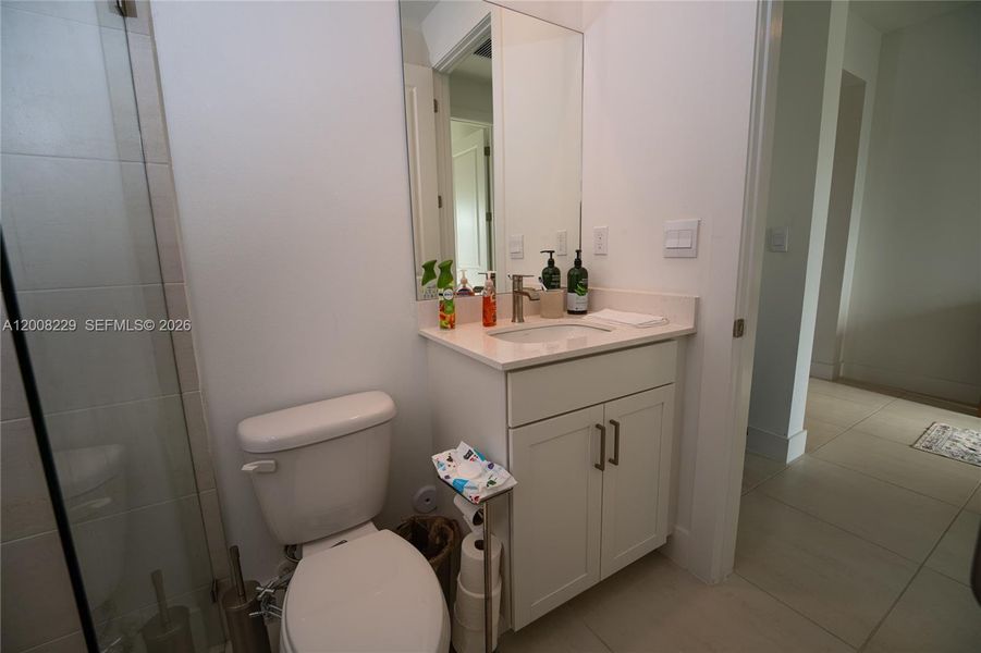 Furnished interior view inside a new home in , Homestead (Image 9).