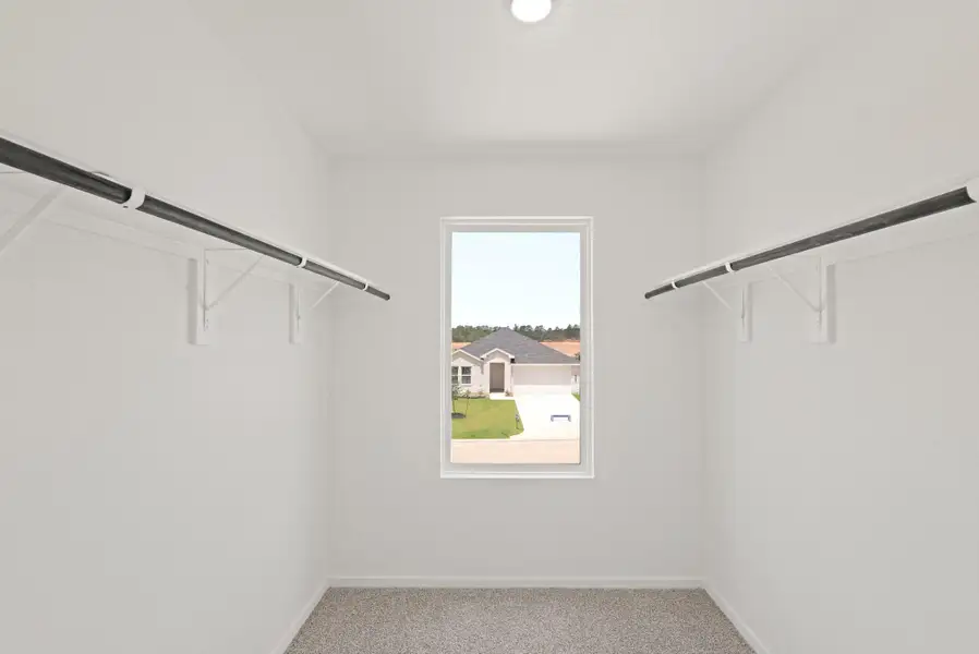 Spacious, unfurnished interior of a new home in Mill Creek, Magnolia (Image 9).