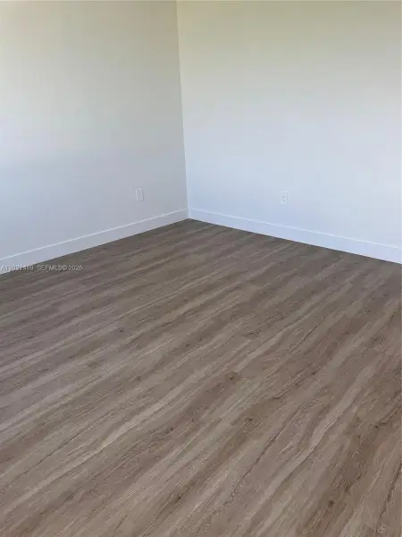 Spacious, unfurnished interior of a new home in , Homestead (Image 7).