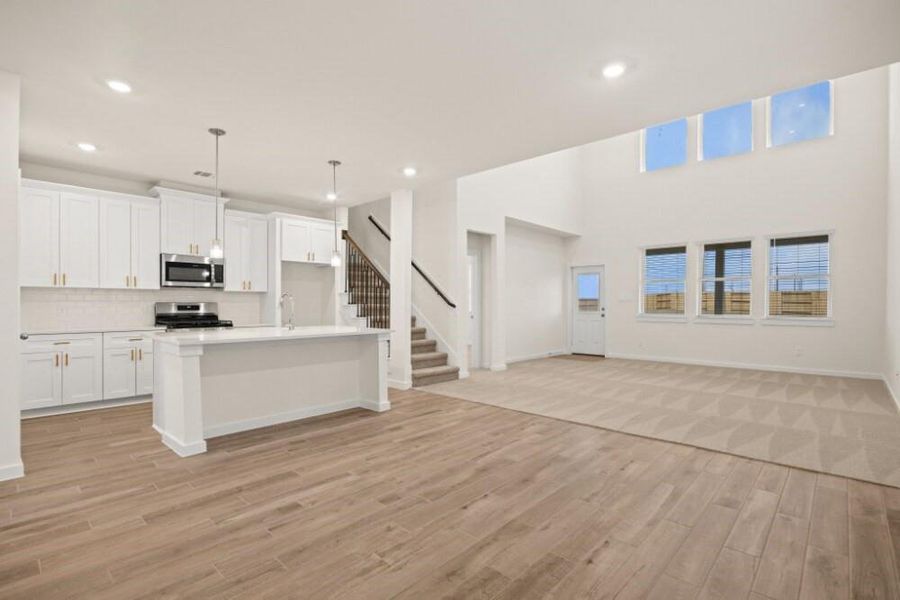 Image 28 of a home in Creekhaven.