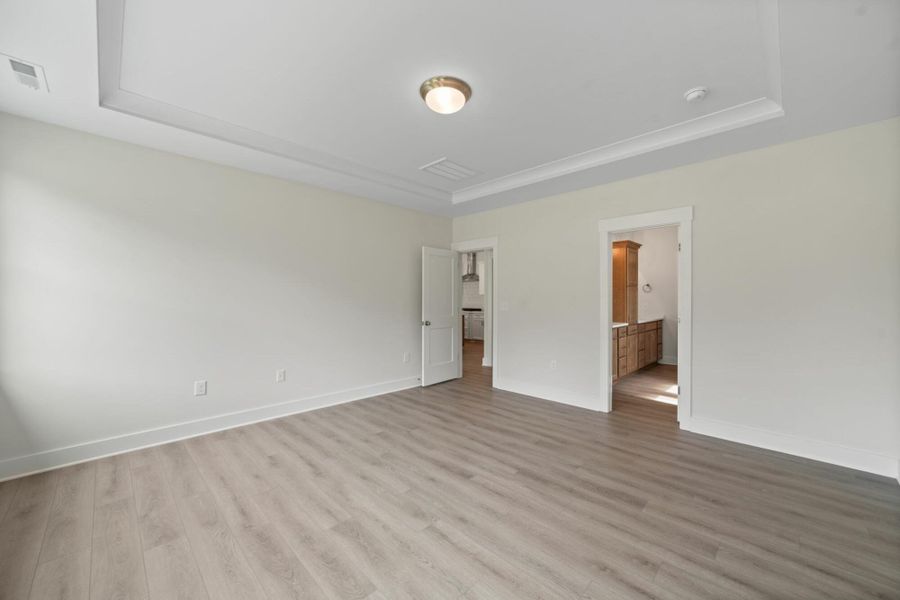 Spacious, unfurnished interior of a new home in Grove Park, Clemmons (Image 27). Spacious, unfurnished interior of a new home in Grove Park, Clemmons (Image 27).