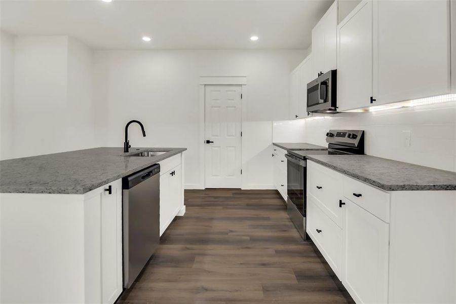 Furnished interior view inside a new home in , Whitewright (Image 7). Furnished interior view inside a new home in , Whitewright (Image 7).