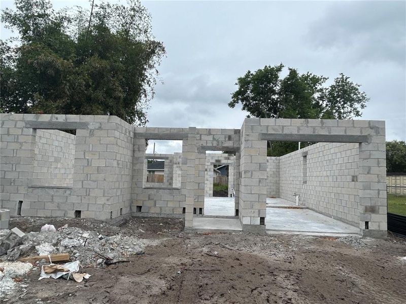 Front exterior of a new home in , Sanford, FL, highlighting curb appeal (Image 19). Front exterior of a new home in , Sanford, FL, highlighting curb appeal (Image 19).
