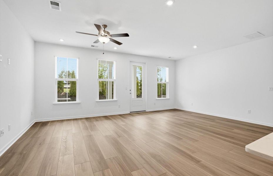 Spacious, unfurnished interior of a new home in Alston Park, Greenville (Image 28). Spacious, unfurnished interior of a new home in Alston Park, Greenville (Image 28).