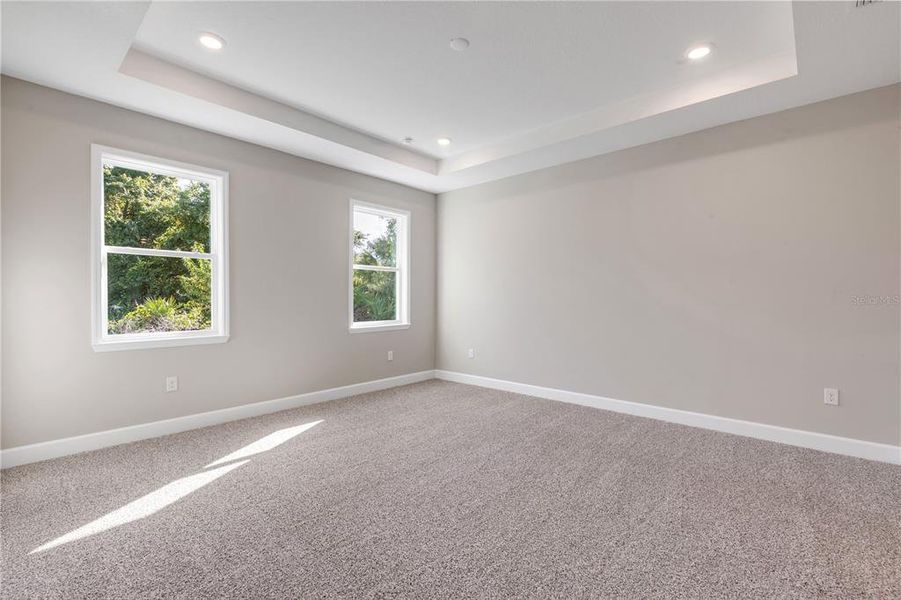Spacious, unfurnished interior of a new home in , Palm Coast (Image 29).