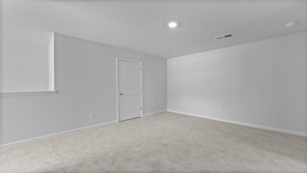 Spacious, unfurnished interior of a new home in Rivers Reach, Yemassee (Image 26).