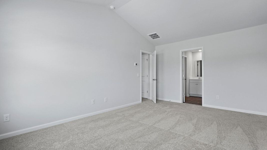 Spacious, unfurnished interior of a new home in Center Pointe, Santee (Image 18).