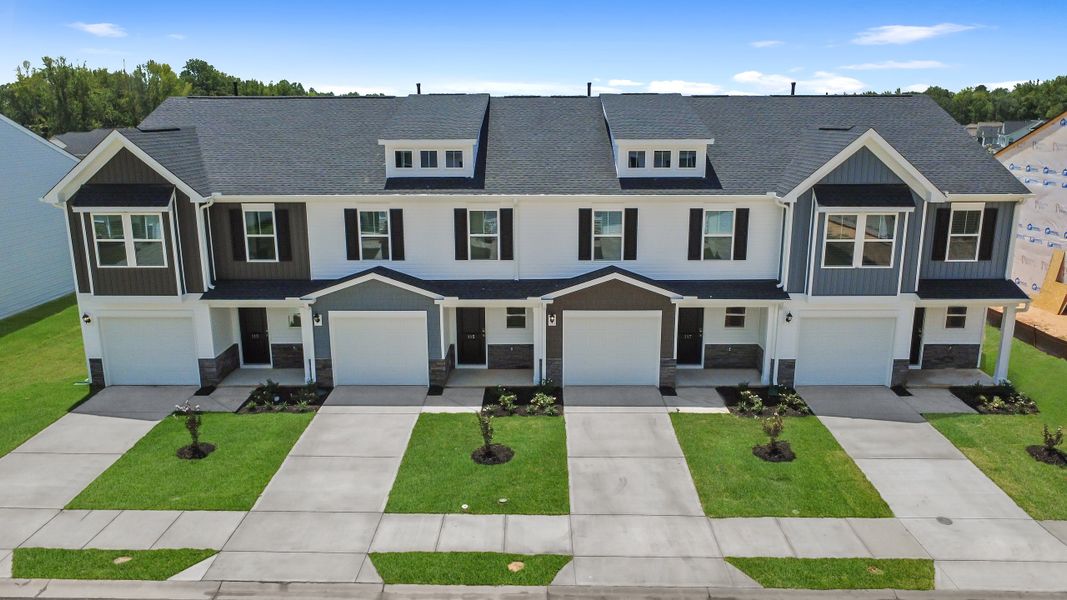 Front exterior of a new home in Aberdeen, Fountain Inn, SC, highlighting curb appeal (Image 21).