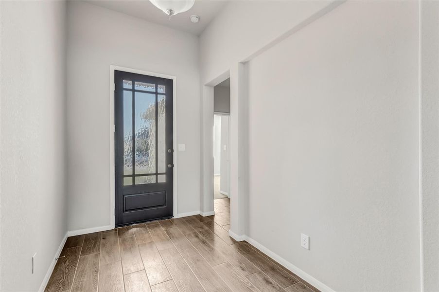 Spacious, unfurnished interior of a new home in , Baytown (Image 27). Spacious, unfurnished interior of a new home in , Baytown (Image 27).